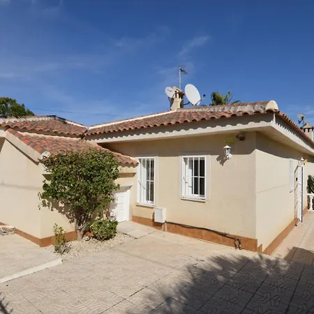 Villa Cozy In With Private Swimming Pool