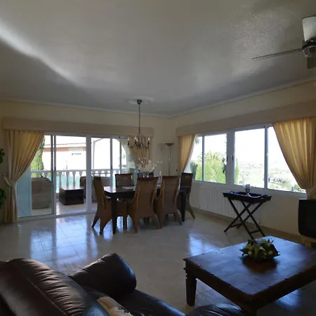 Private Pool Near Golf 빌라 *