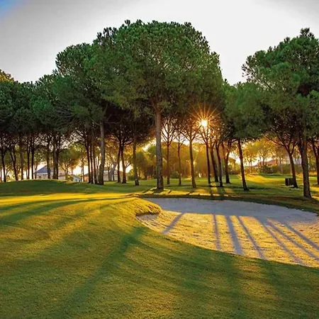 Villa Private Pool Near Golf