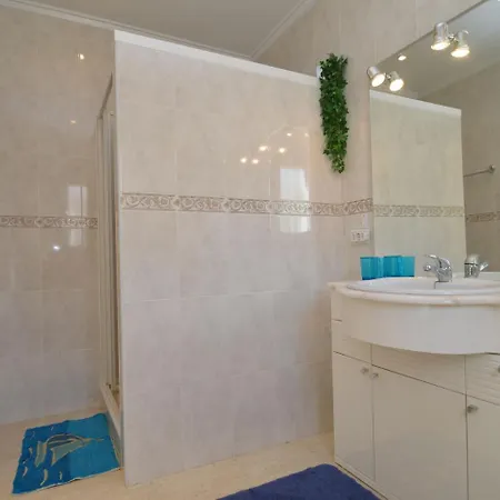 Private Pool Near Golf *