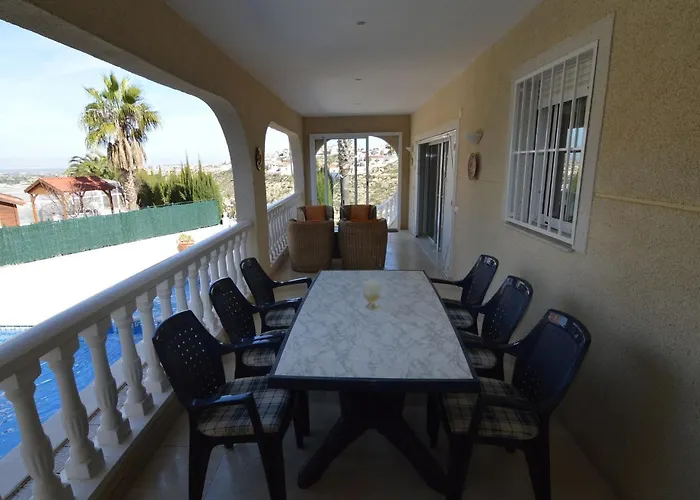 Private Pool Near Golf * روخاليس